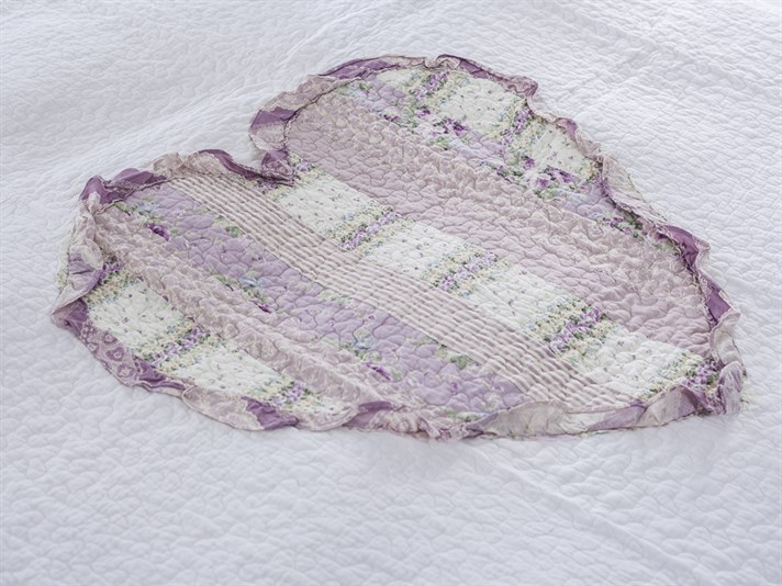 Selesta  Patchwork Double Person  SET CUVERTURĂ DE PA 240x260 cm Lilac.