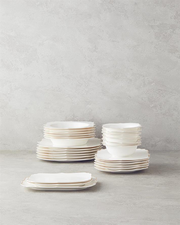 Serviciu de masa, Napoli, portelan, 27 buc pentru 6 persoane, auriu