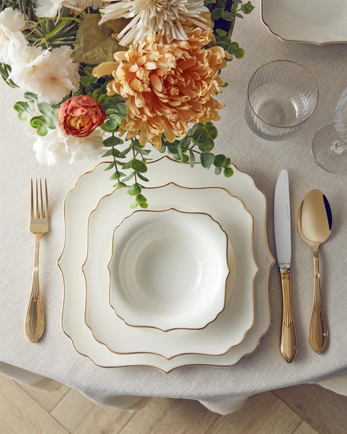 Serviciu de masa, Napoli, portelan, 27 buc pentru 6 persoane, auriu