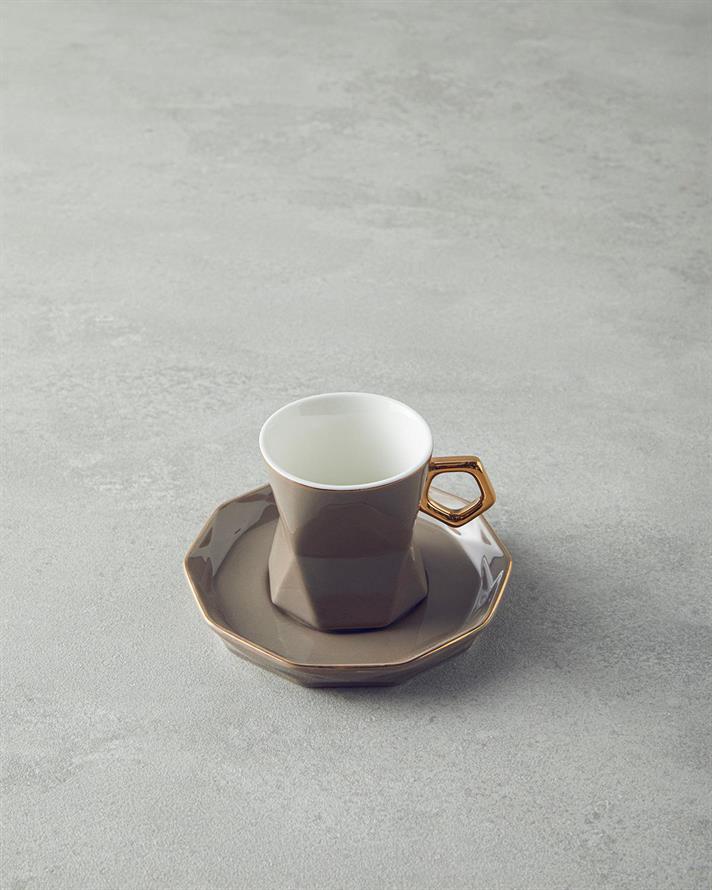 Set 2 cesti de cafea cu farfurioara, Axel, portelan, 90 ml, maro