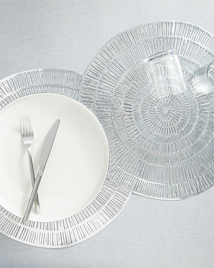 Glazzy PVC 2 Set Place Mat 38 cm Silver.