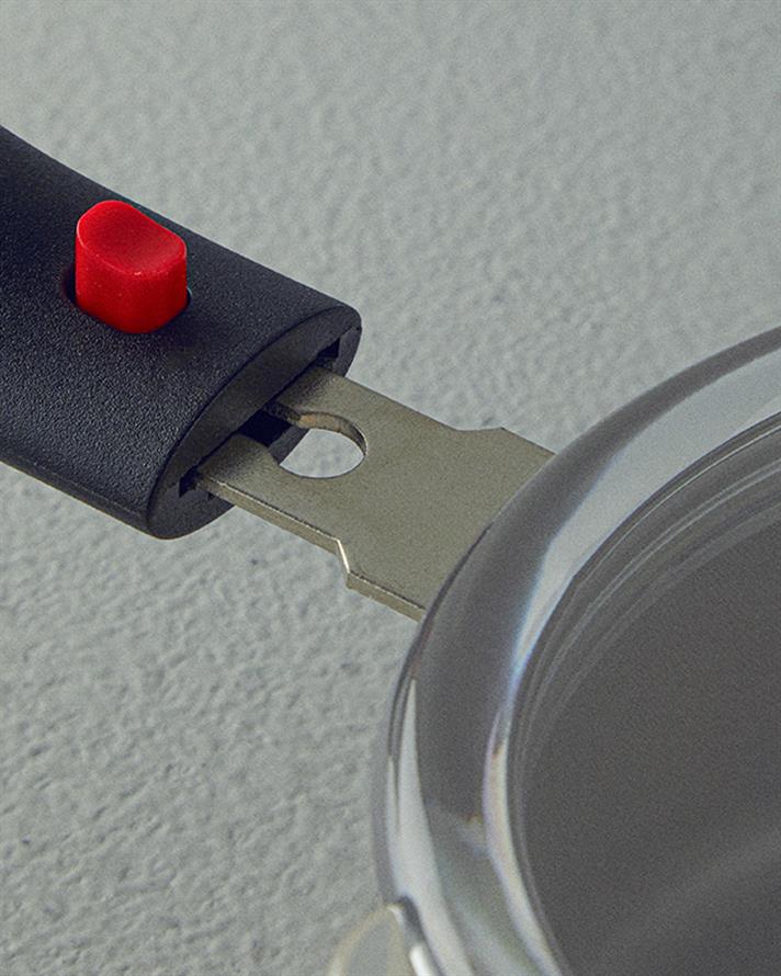 Set 3 cratițe cu capac etanș și mâner detașabil, Nova, aluminiu, 12-14-16 cm, bej