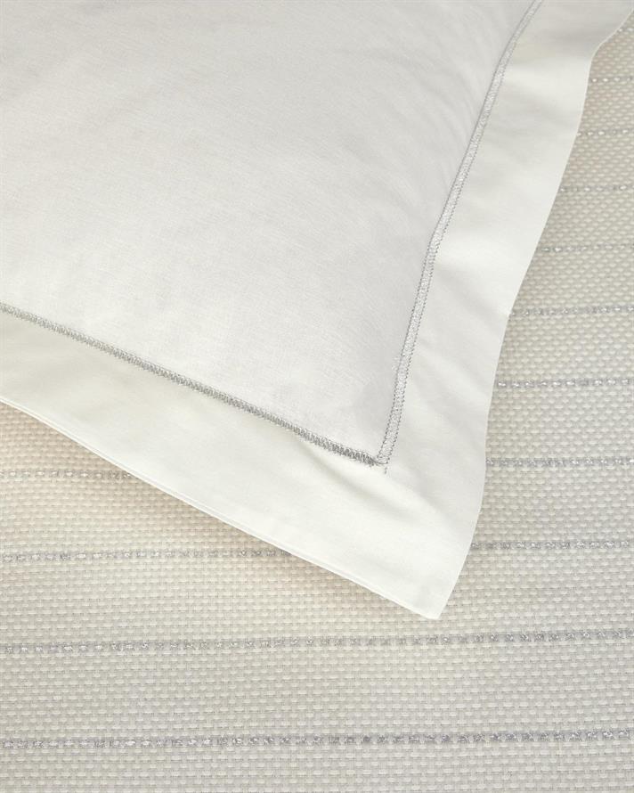 Set complet patura subtire pentru doua persoane, Lucent, bumbac-viscoza-poliester, 200x220 cm/160x200 cm/50x70 cm, argin