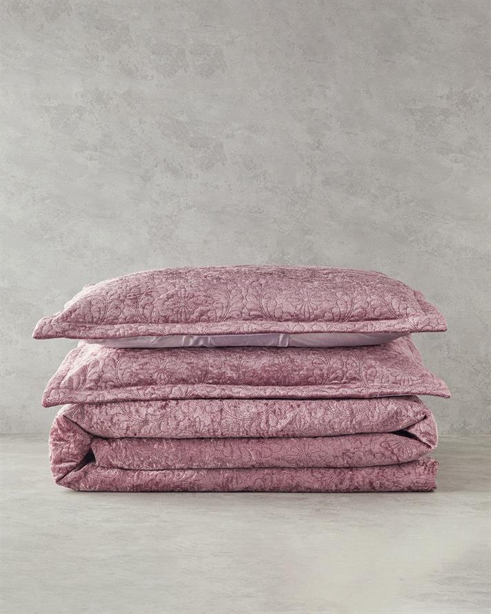 Set cuvertură pat cu două fețe de pernă, pentru două persoane, Royal Charm, poliester, 200x220 cm/ 50x70 cm, vișiniu