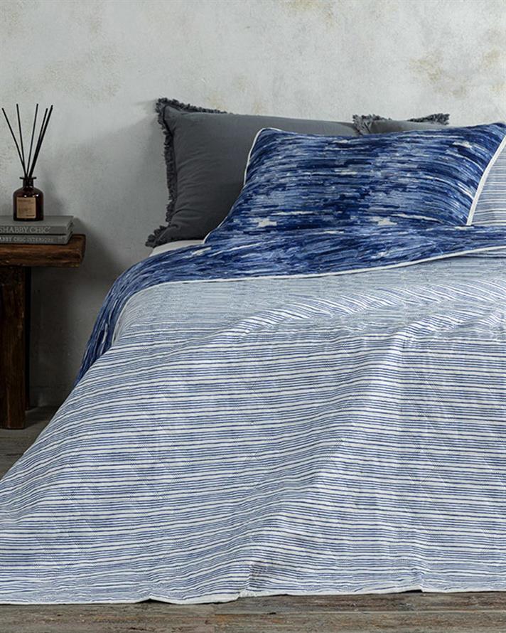 Set cuvertură pat cu fețe de pernă, King size, Aquarelle, poliester, 240x220 cm, bleumarin