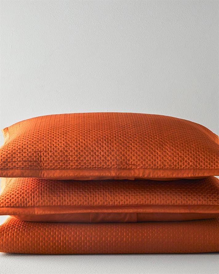 Set cuvertură pat cu fețe de pernă, King size, Sisilla, 100% poliester, 240x260 cm, terracotta