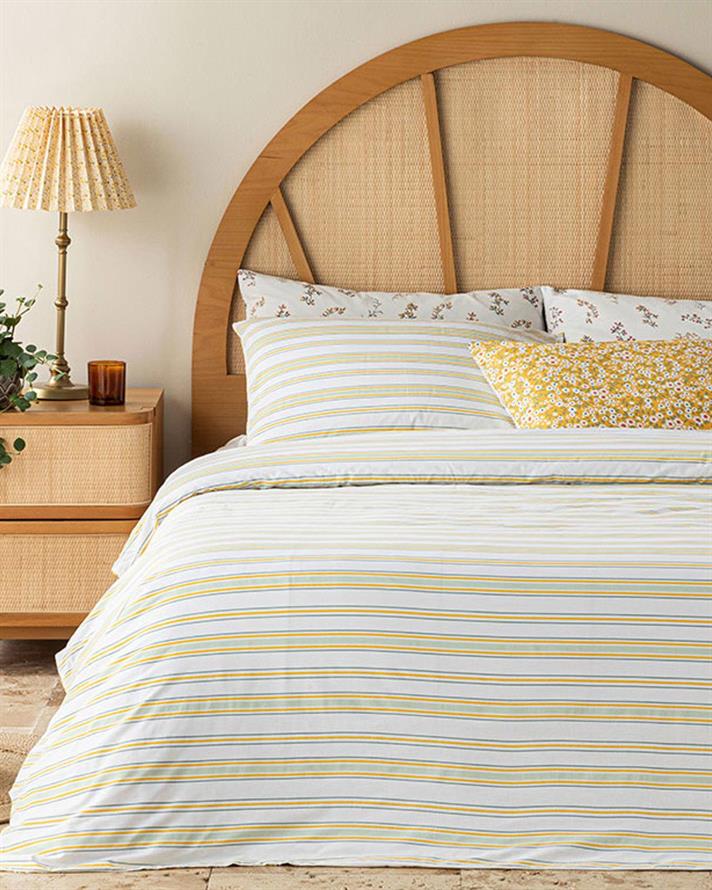 Set husa de pilota cu 2 fete de perna, King Size, Florescence, bumbac, 240x220 cm/50x70 cm, galben