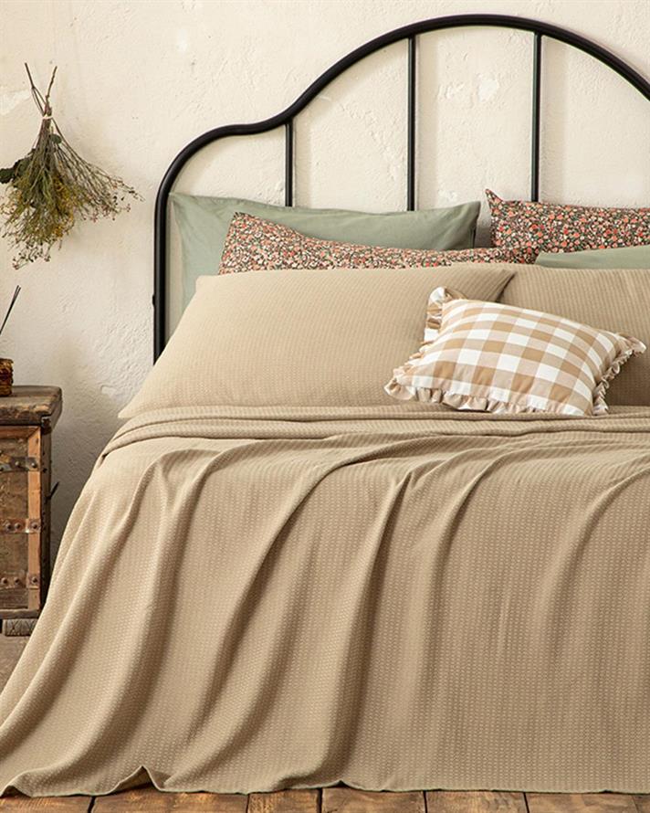 Genesis Soft Touch For One Person Summer Blanket Set 150x220 cm Beige