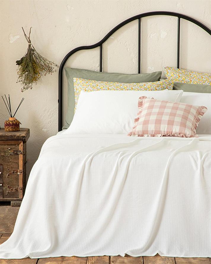 Genesis Soft Touch For One Person Summer Blanket Set 150x220 cm White