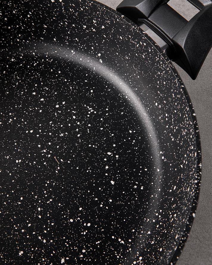 Set vase de gatit, 5 buc, Granada, aluminiu, 20-26-26 cm, negru