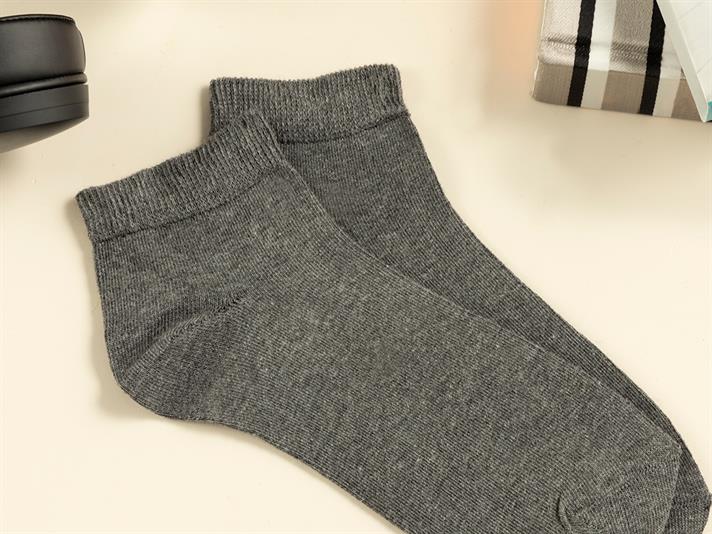 Simple Cotton Single Men Ankle Socks 40-44 Gray