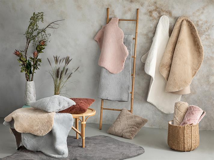 Soft Touch Blană Artificială, Iepure De Pluș, 90 Cm, Multicolor