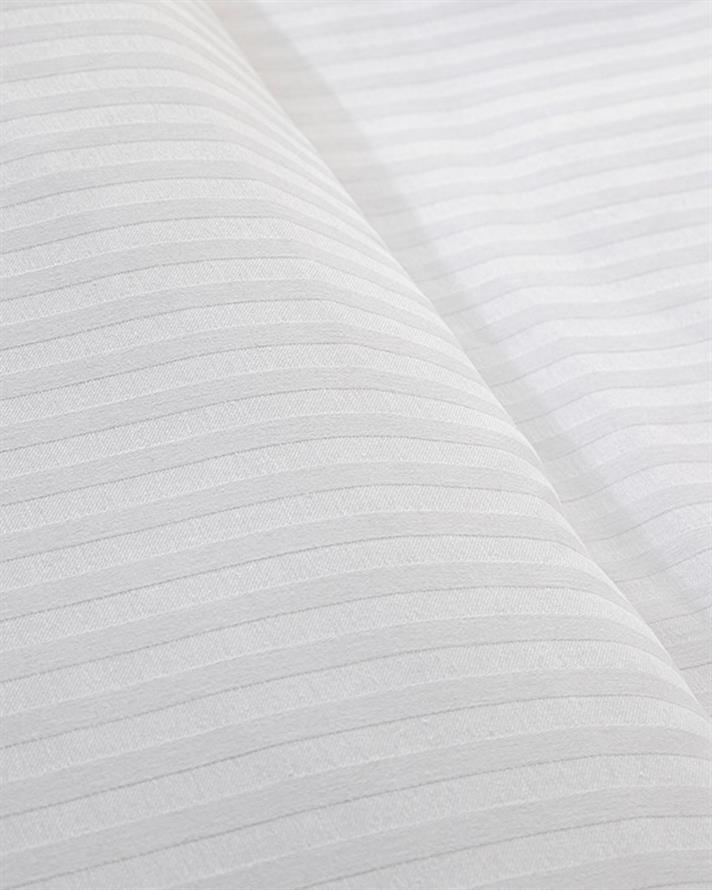Starry Cu Detaliu De Poplin King Size Set Lenjerie De Pat 240x220 cm Alb