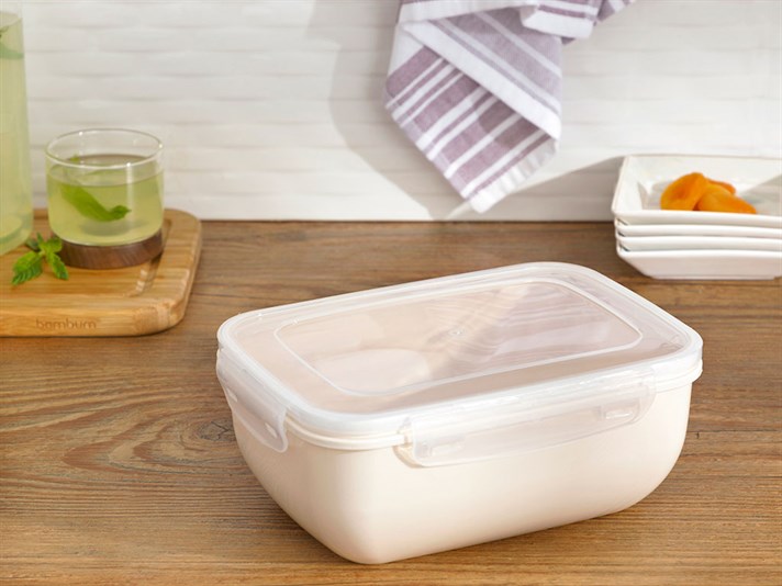 Stella Plastic Rectangular Storage Box 2300 ml Cream
