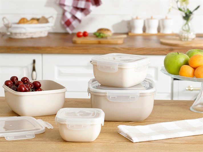 Stella Plastic Square Storage Box 900 ml Cream