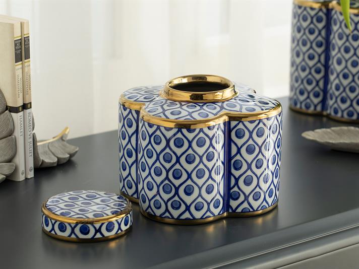 Vas decorativ cu capac, Stephanie, porțelan, 16,5x16,5x16,5 cm, bleu-alb-auriu