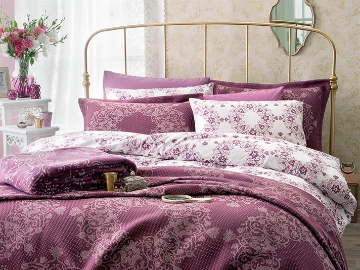 tiară  Împletitură Persoană dublă  SET CUVERTURĂ DE PAT 240x260 cm Damson