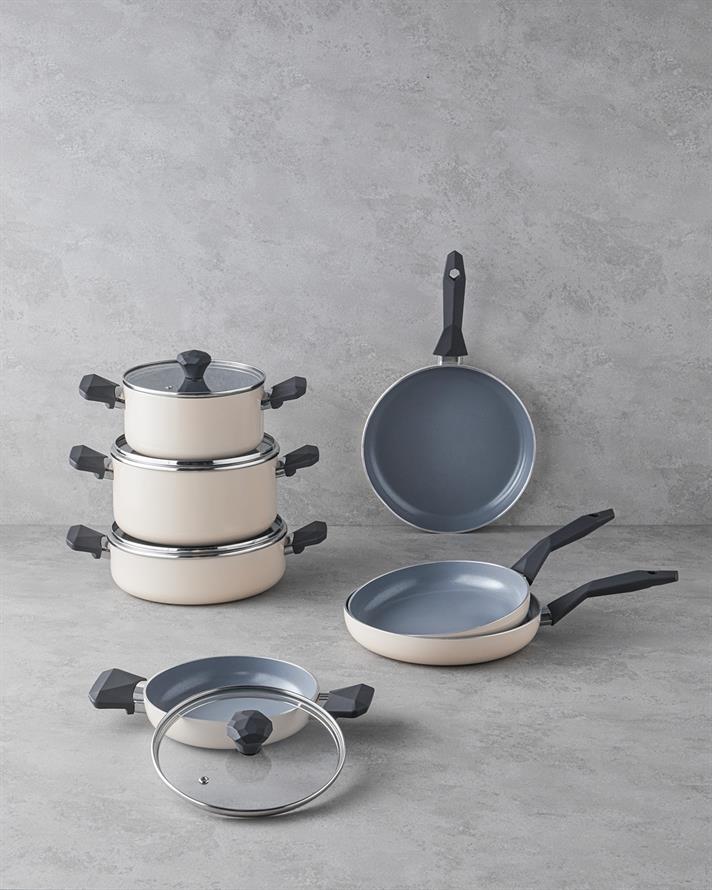 Ceramică Tigaie 28 cm Crem.