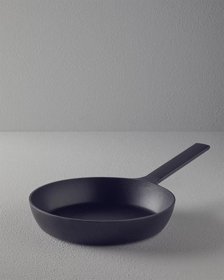 Aluminum Casting Fry Pan 26 cm Black