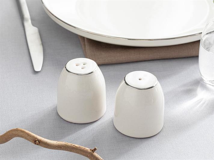 Torino Porcelain Salt And Pepper Shak 5,5x5 cm Silver.