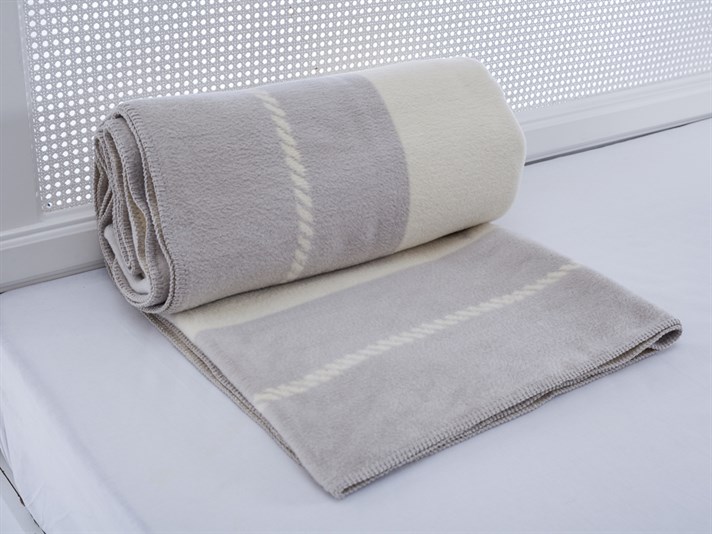 Trandafir elegant Cottony For One Person  PĂTURĂ 150x200 cm Stone Color