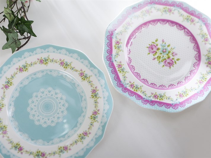 Rose And Lace Bone China Cake Plate 22 cm Light Pink,