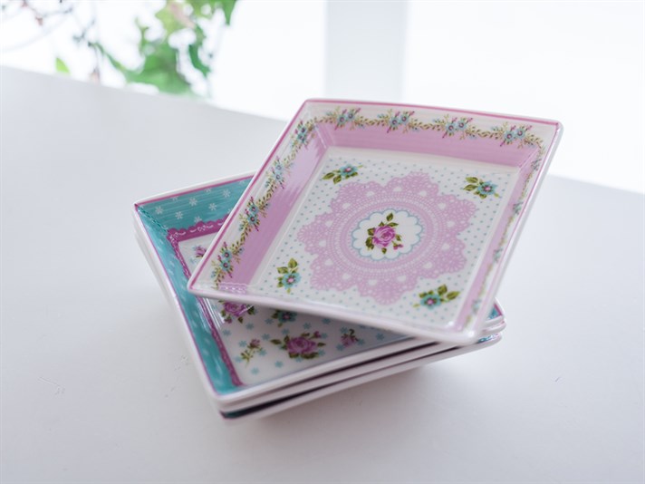 Rose And Lace Bone China 4 Pcs Appetizers 12 cm Pink