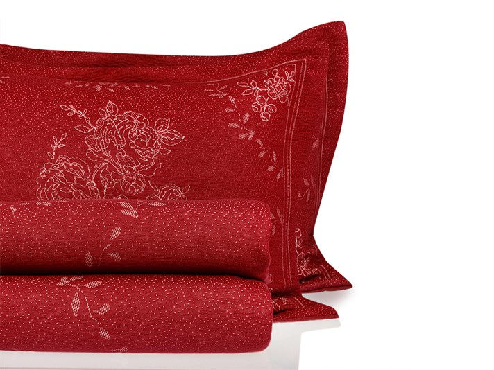 Trandafirul maiestuos  Împletitură Persoană dublă  SET CUVERTURĂ DE PAT 240x260 cm Rosu bordo