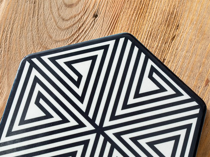 Truva Silicone Hot Mat 16 cm Black-White