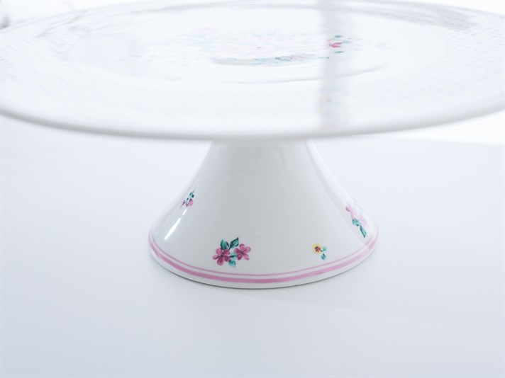 Tulip Bone China With Legs Service Plate . .