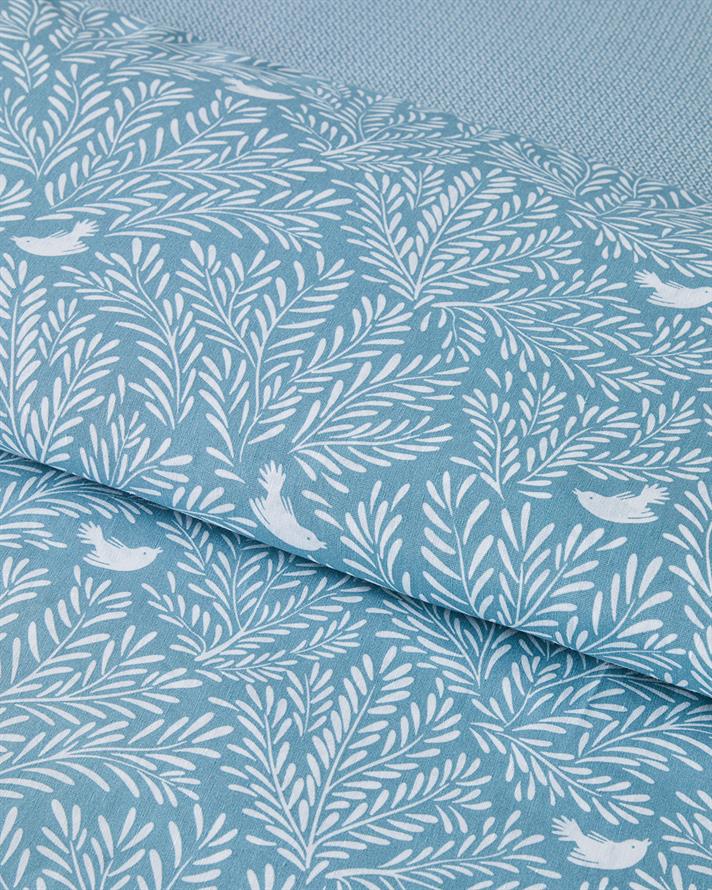 Lenjerie de pat completa pentru doua persoane, Pure Birds, bumbac-poliester, 200x220 cm/160x200 cm/50x70 cm, bleu