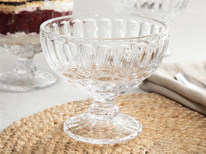 Urbann Glass 3 Set with Feet Cup 300 ml Transparent