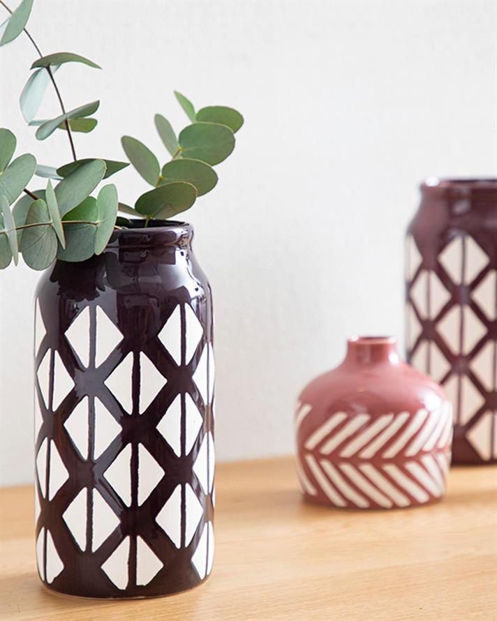 Vază, Triangle, ceramică, 10,5x10,5x21,0 cm, maro