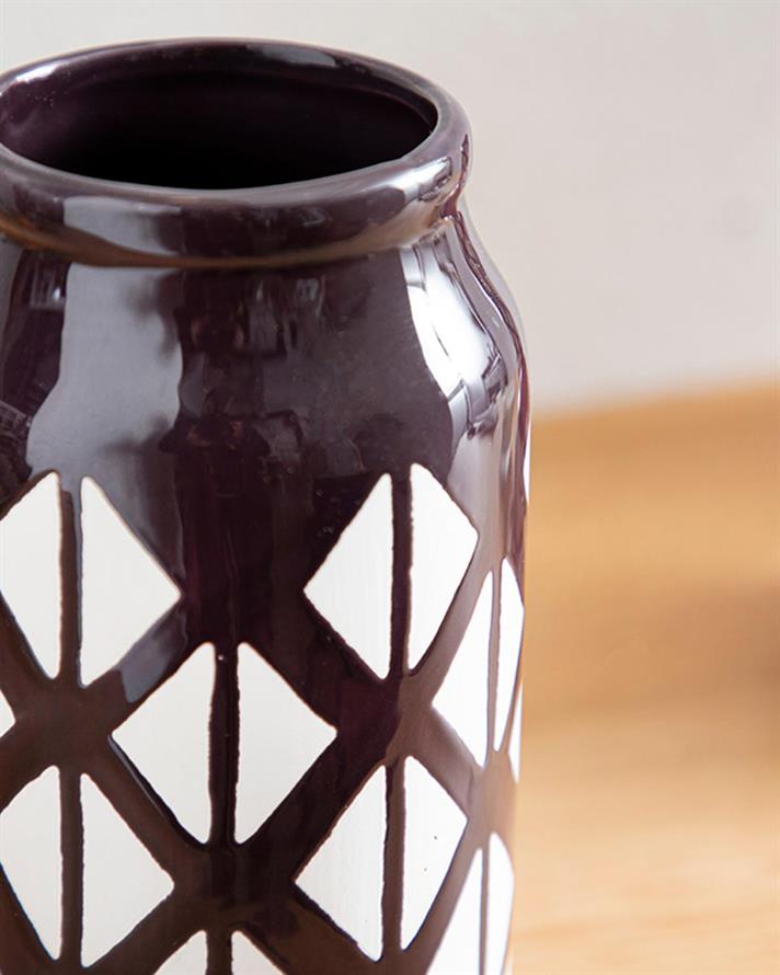 Vază, Triangle, ceramică, 10,5x10,5x21,0 cm, maro