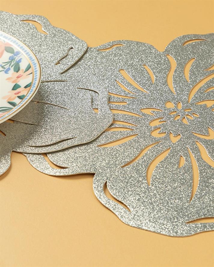 Veronika PVC 2 Set Place Mat 38 cm Silver.
