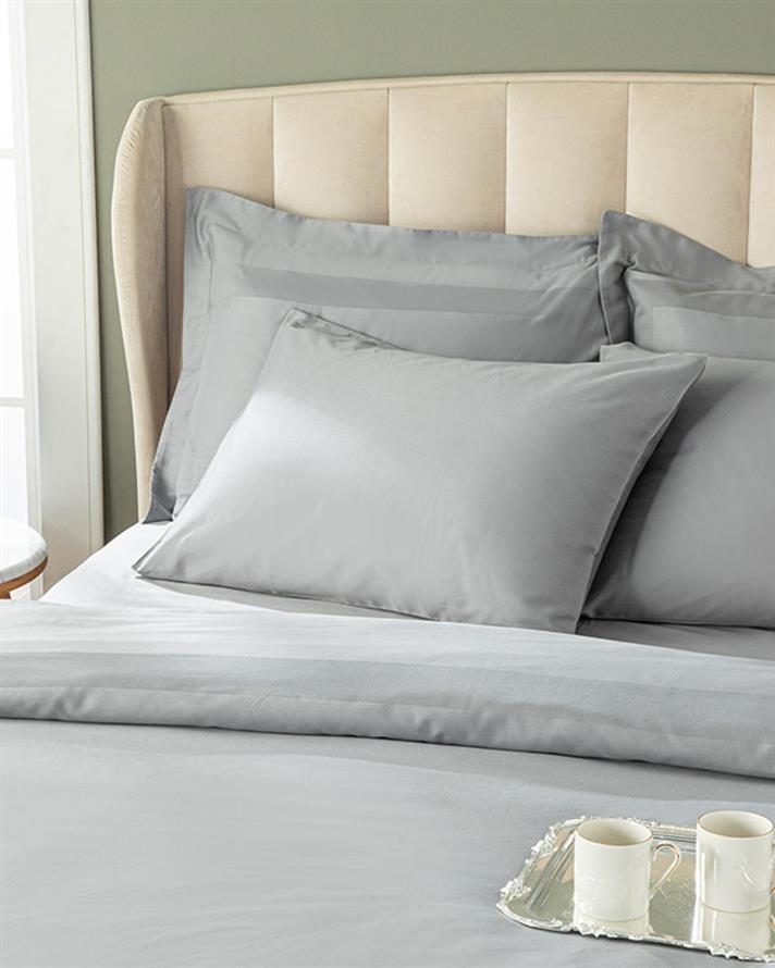 Vivian Set Lenjerie De Pat King Size 4 Perne - Set Lenjerie De Pat Satin Din Bumbac | English Home, 240 x 220 cm, Gri