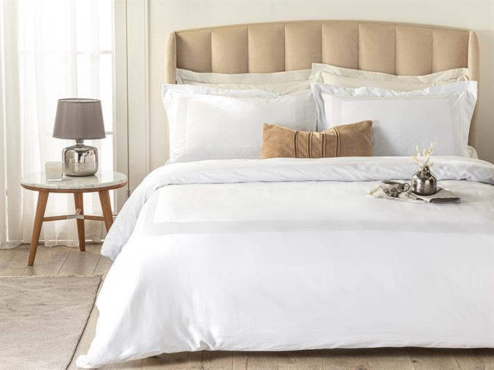 Vivid Set Lenjerie De Pat Dublu - Set Lenjerie De Pat Satin Din Bumbac | English Home, 200 x 220 cm, Alb