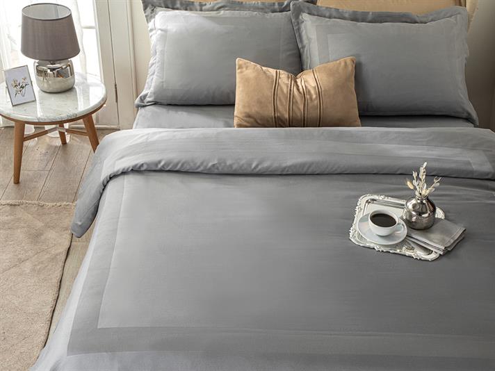 Vivid Set Lenjerie De Pat Dublu - Set Lenjerie De Pat Satin Din Bumbac | English Home, 200 x 220 cm, Argintiu