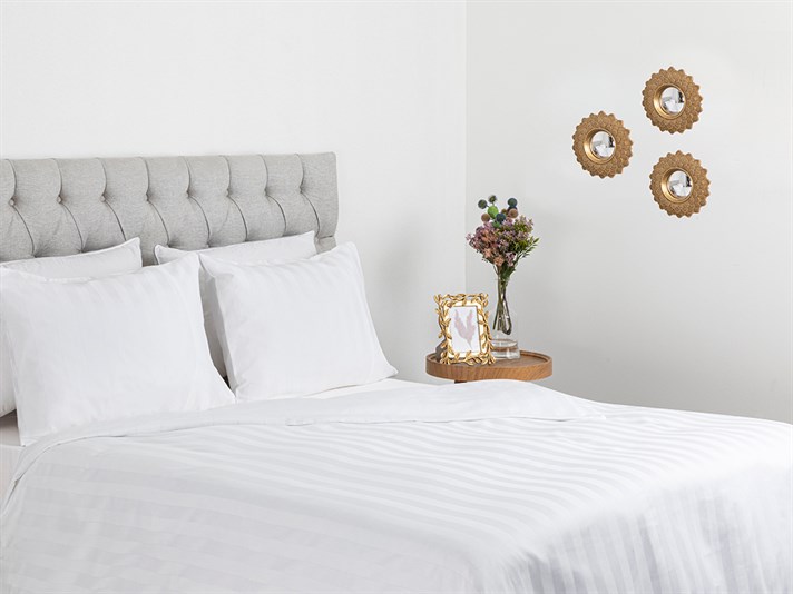 Wide Stripe  Saten din bumbac cu dungi Double Person  SET LENJERIE DE PAT 200x220 cm White