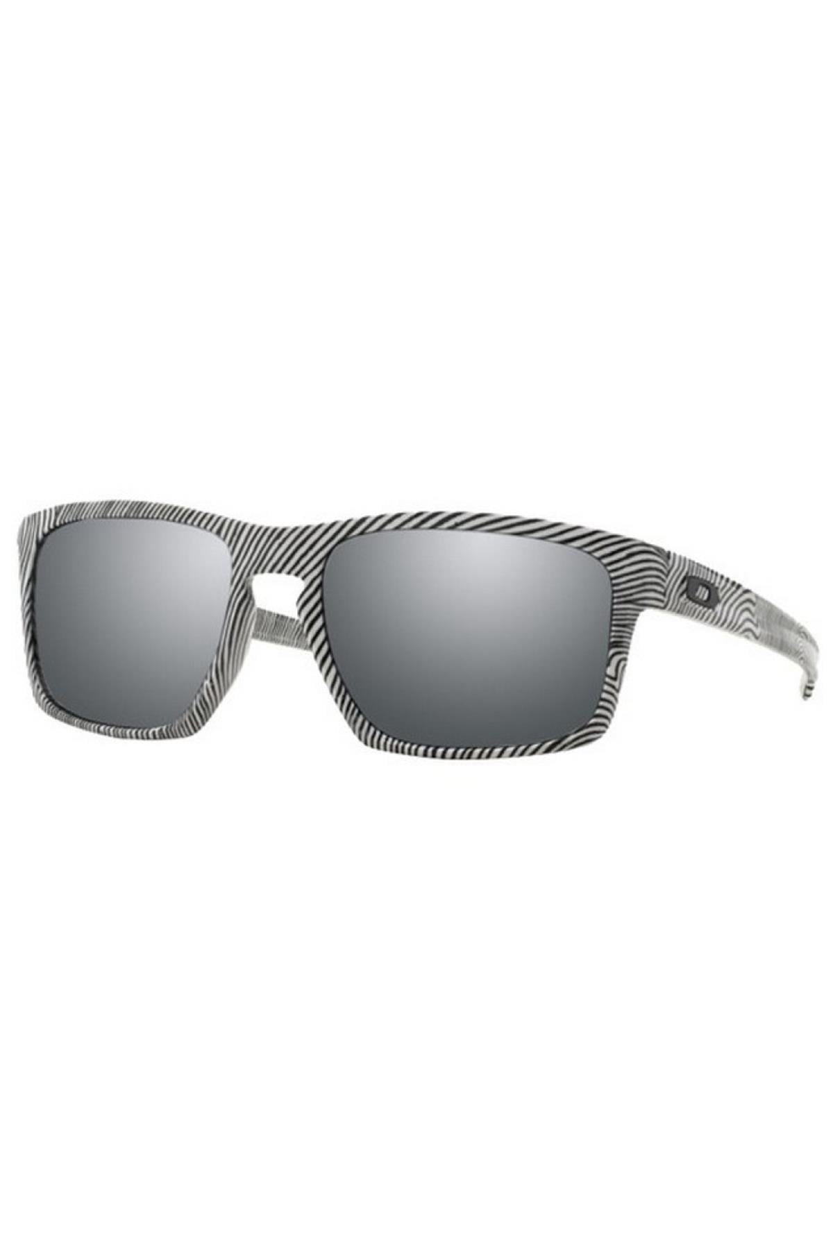 Oakley 9262 15 57 Güneş Gözlüğü