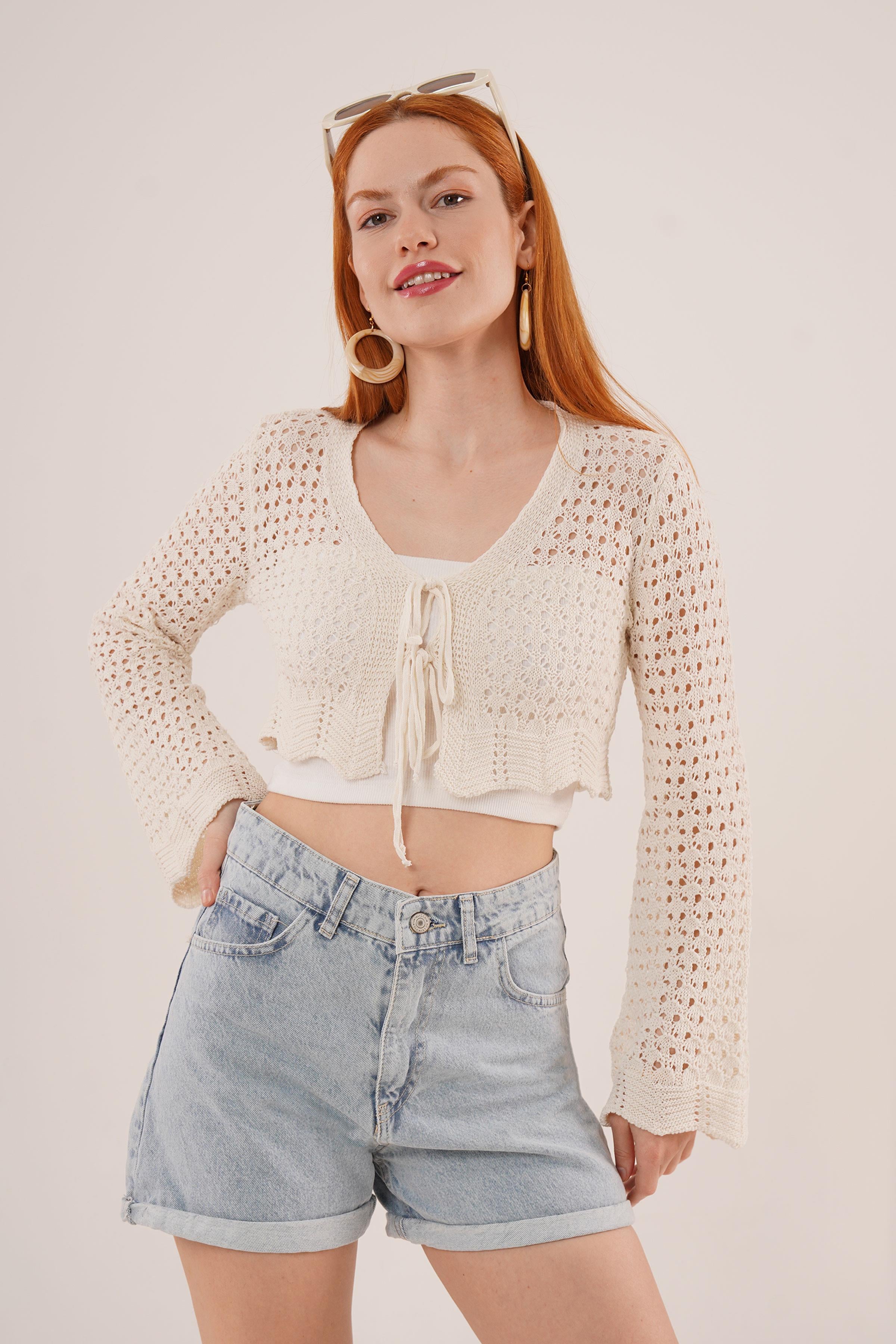 Ön Bağlamalı Ajurlu Crop Toptan Krem Hırka