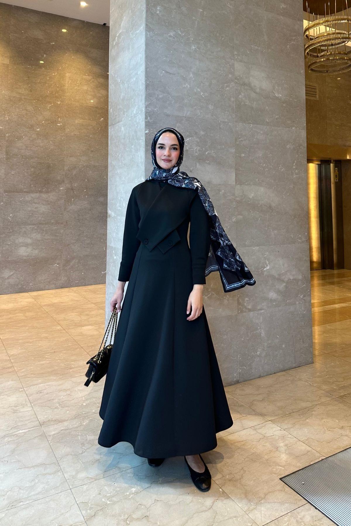 Anna Elbise Siyah