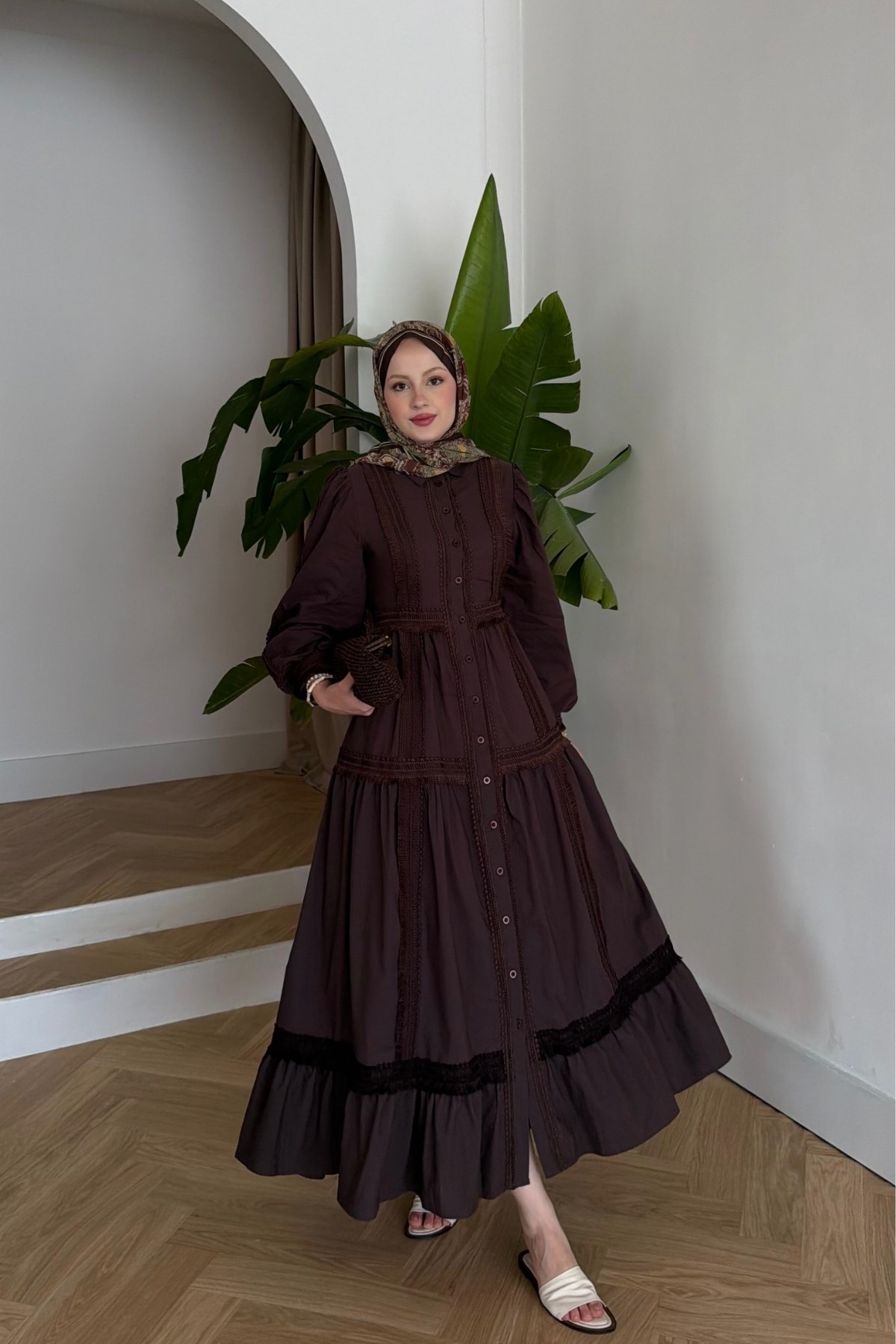 Linda Elbise Kahverengi