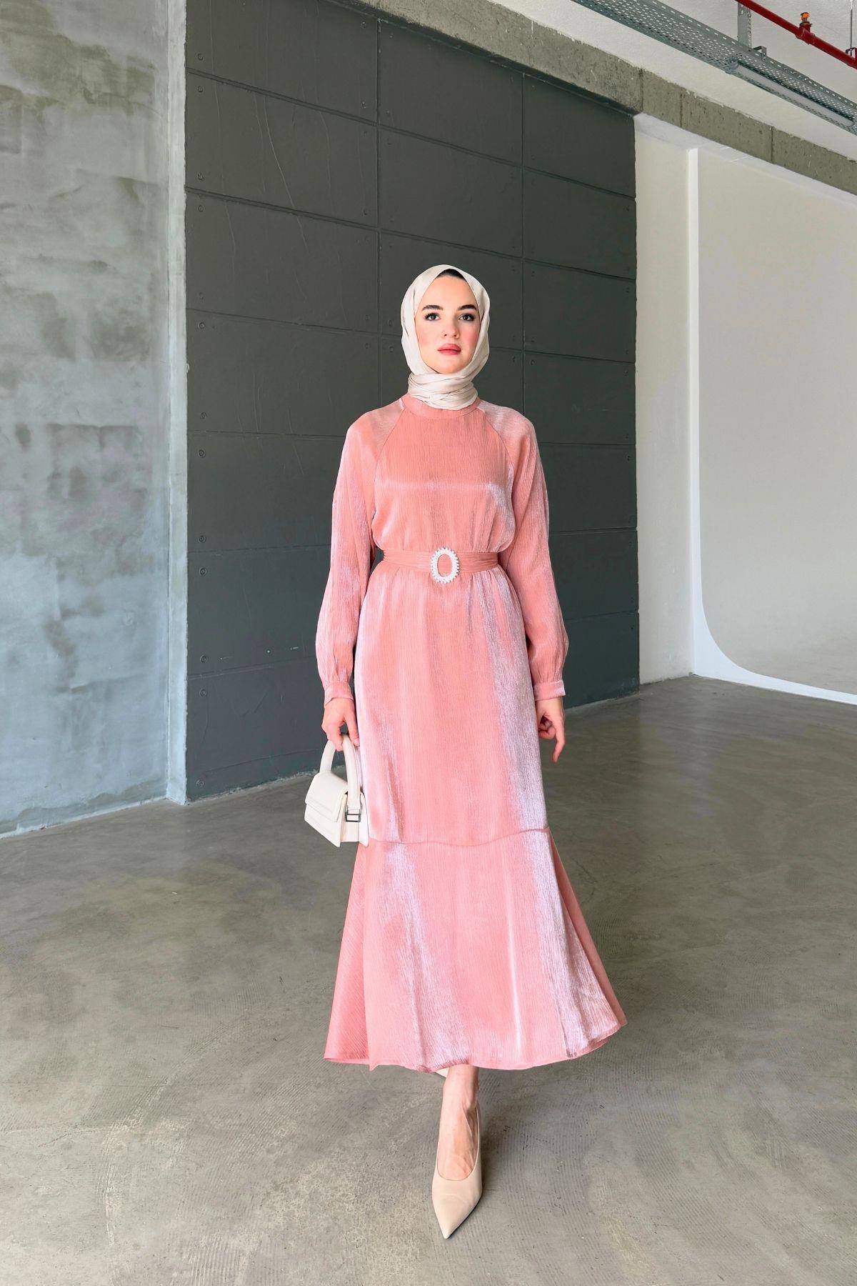 Linda Elbise Pembe