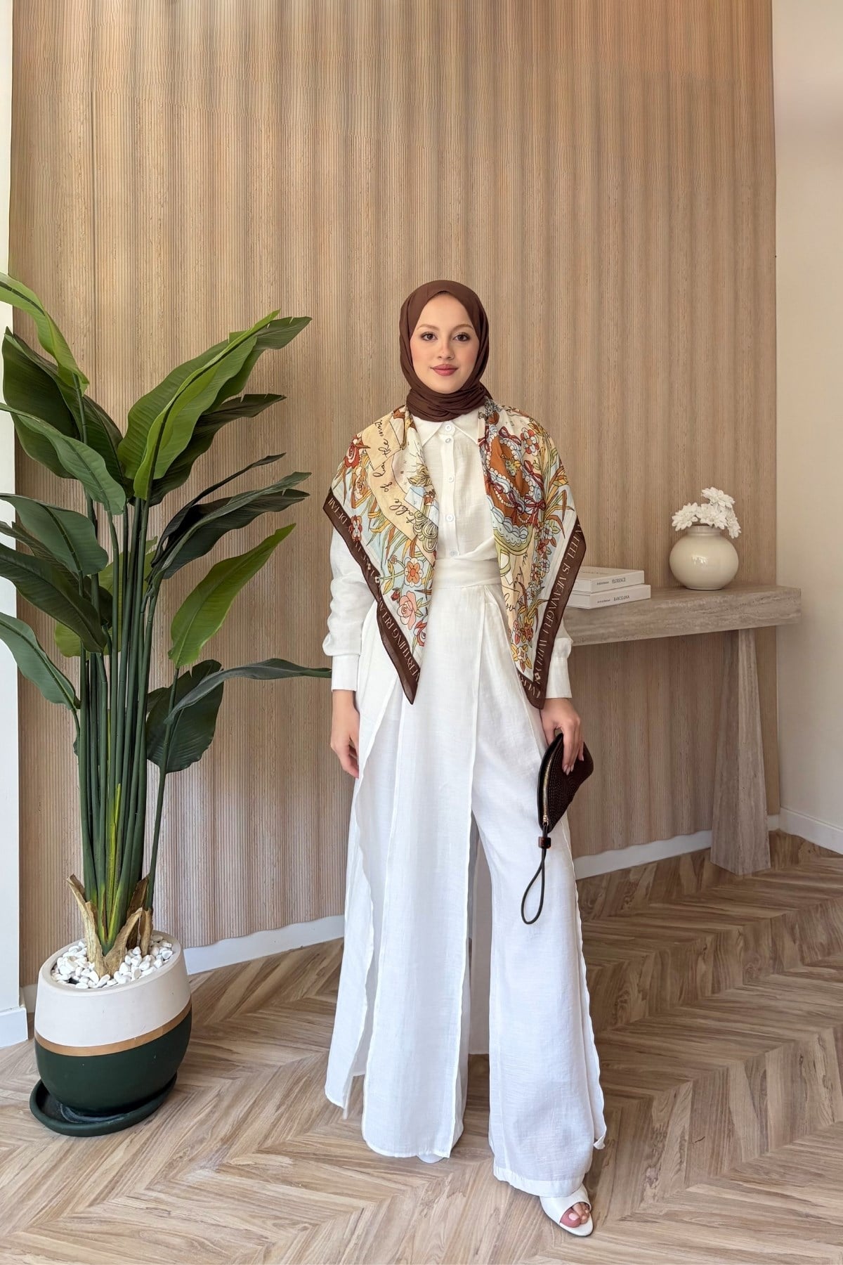 Maren Keten Parçalı Takım Beyaz