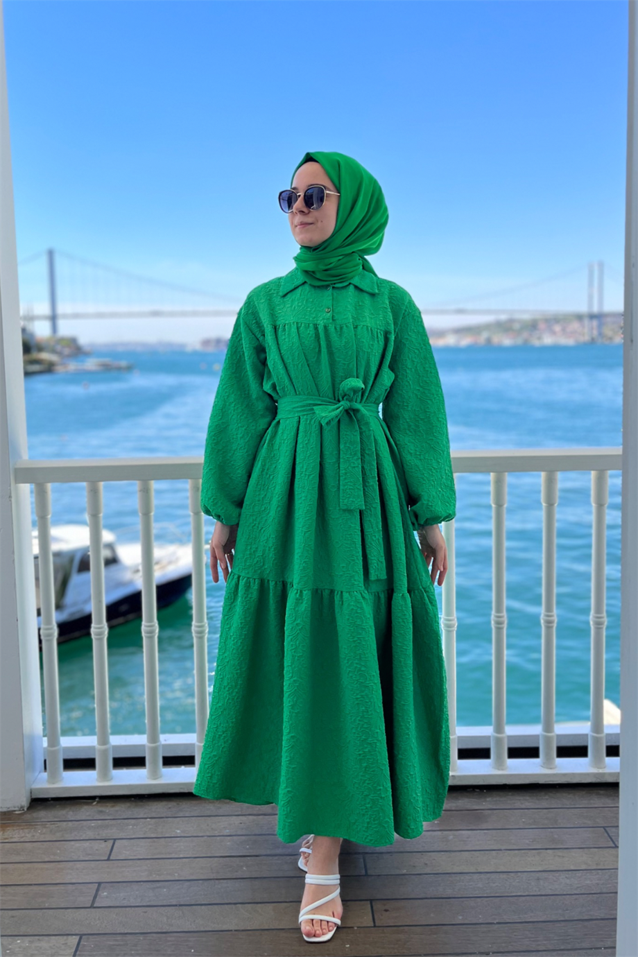 Nora Elbise Yeşil
