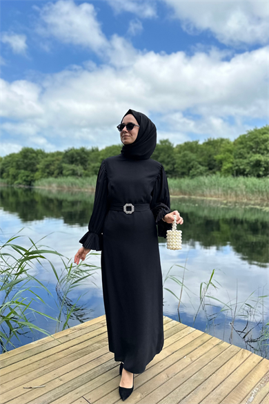 Samira Elbise Siyah
