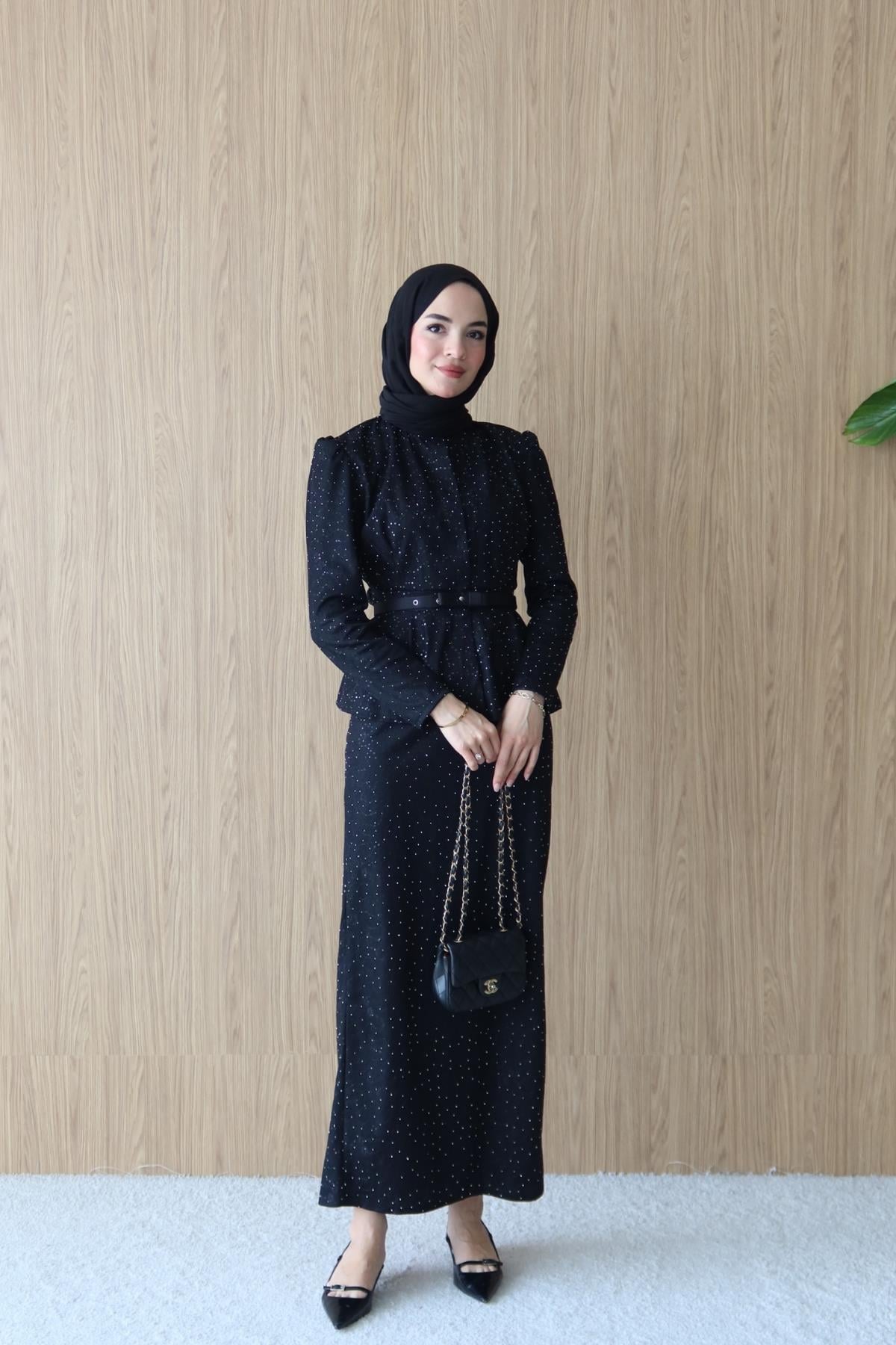 Anna Takım Siyah