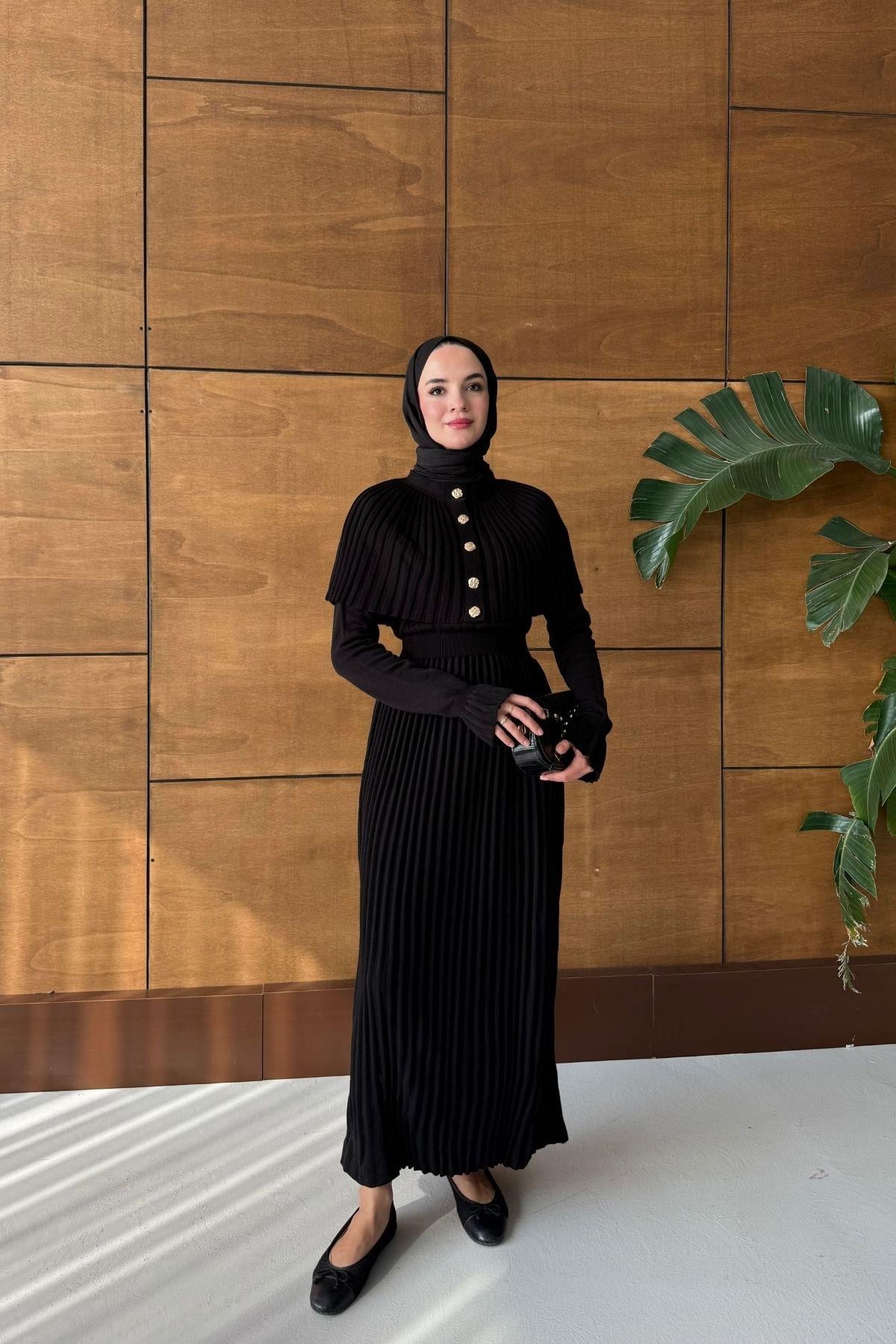 Arin Triko Elbise Siyah