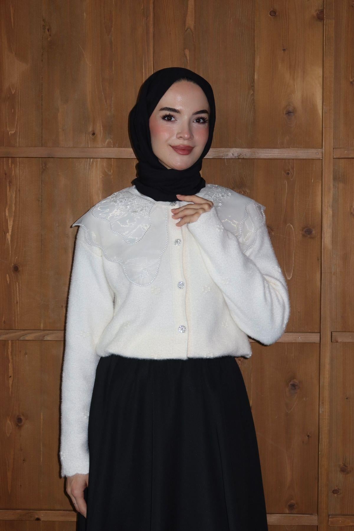 Coco Dantel Yaka Hırka Ekru